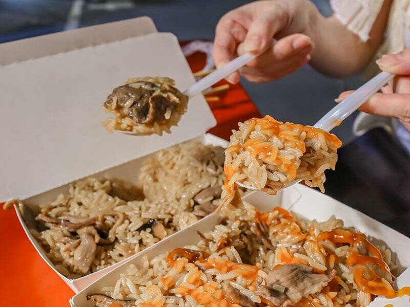 週末去哪玩?新竹東區必逛夜市報到!美食推薦、娛樂一網打盡!