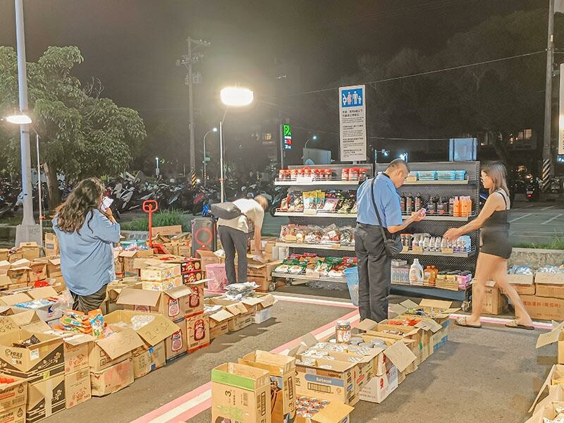 週末去哪玩?新竹東區必逛夜市報到!美食推薦、娛樂一網打盡!