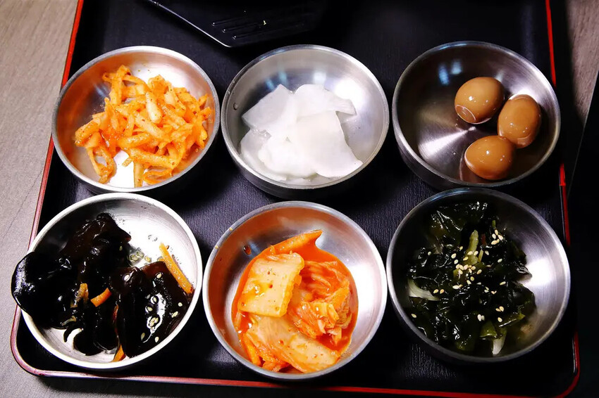 韓大媽韓式料理。中和新開幕道地韓式料理，平價高CP值餐廳，多