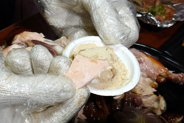 台北市文山區盡興吃喝不用再找地方續攤的不限時餐廳-雞老闆桶仔雞,吃飯還能唱歌的聚餐餐廳,外帶、拜拜景美烤雞