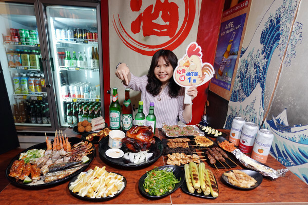 台北市文山區盡興吃喝不用再找地方續攤的不限時餐廳-雞老闆桶仔雞,吃飯還能唱歌的聚餐餐廳,外帶、拜拜景美烤雞
