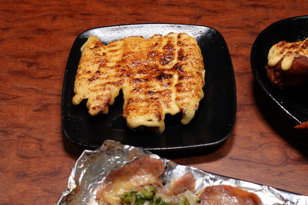 台北市文山區盡興吃喝不用再找地方續攤的不限時餐廳-雞老闆桶仔雞,吃飯還能唱歌的聚餐餐廳,外帶、拜拜景美烤雞