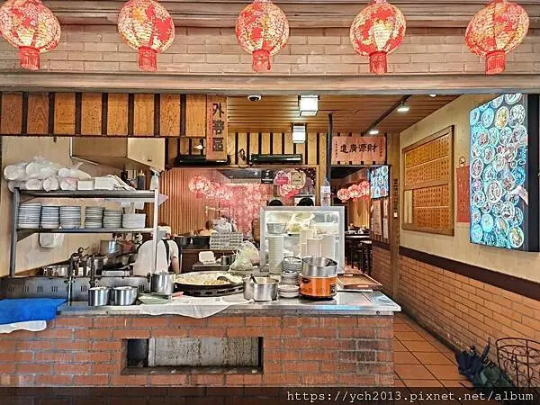台北市中山區松江南京站美食／選擇超多的台灣在地美食小吃〈老胡記米粉湯60年老店伊通店〉