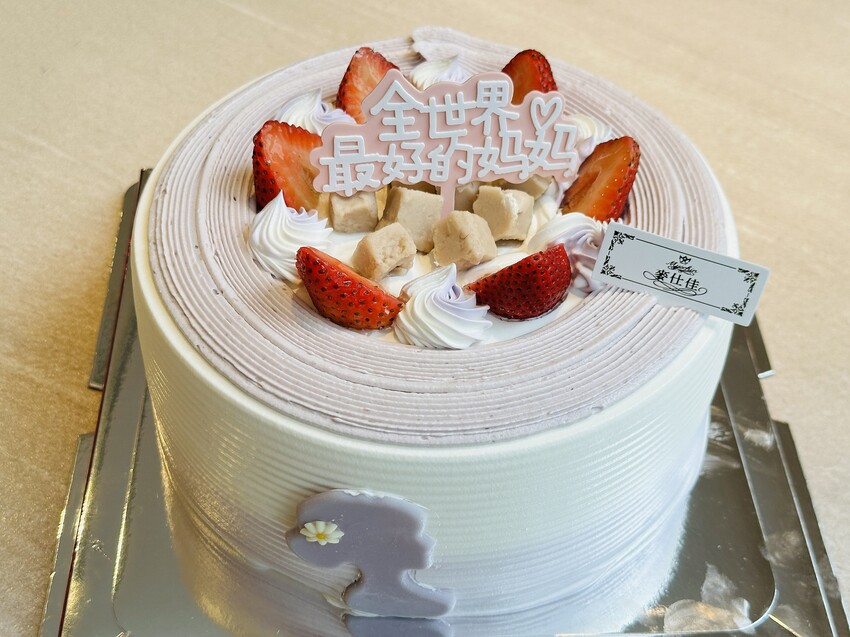 【麥仕佳烘焙】2025母親節蛋糕推薦｜吃得到愛的「少女心」與