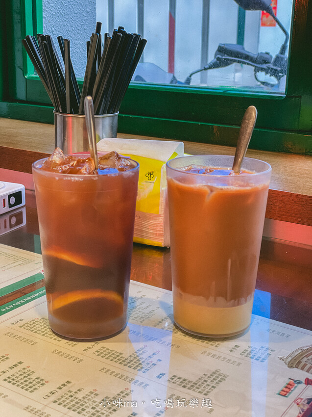 禾記茶餐廳｜超道地港式叉燒飯、公仔麵，好像走進香港茶餐廳，國父紀念館美食