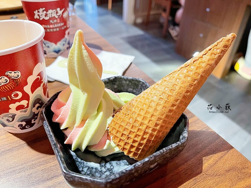 燒瓶子 美村店,台中個人鴛鴦鍋398元起享自助吧大苑子芒果冰沙草莓冰沙、逸萃茶手搖飲機、雪花冰、霜淇淋無限量供應 - Cyndi loves享食天堂