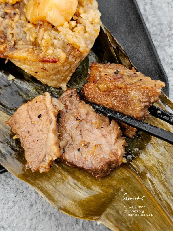 【端午節特選】敘喬 頂級和牛松露粽伴手禮 竟然有大大塊的和牛 【端午節特選】敘喬 頂級和牛松露粽伴手禮 竟然有大大塊的和牛