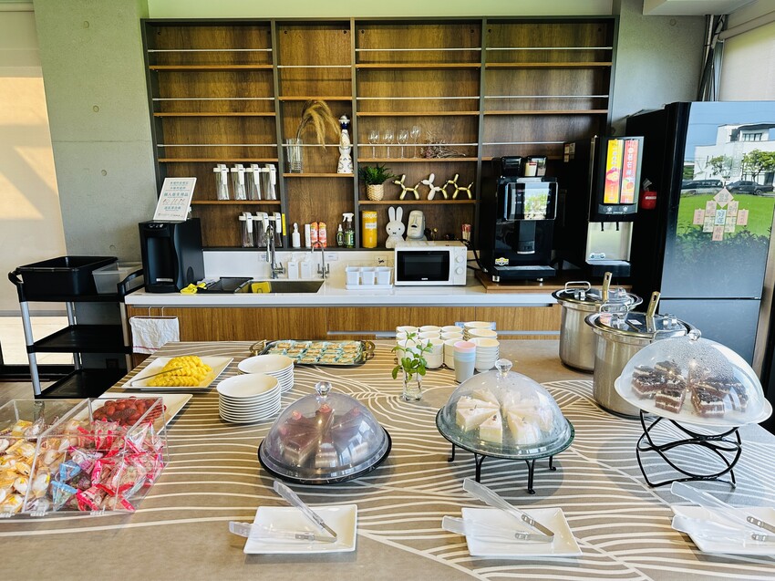 【寗夏時光】宜蘭冬山超人氣親子民宿｜電動車、戲水池、遊戲區一