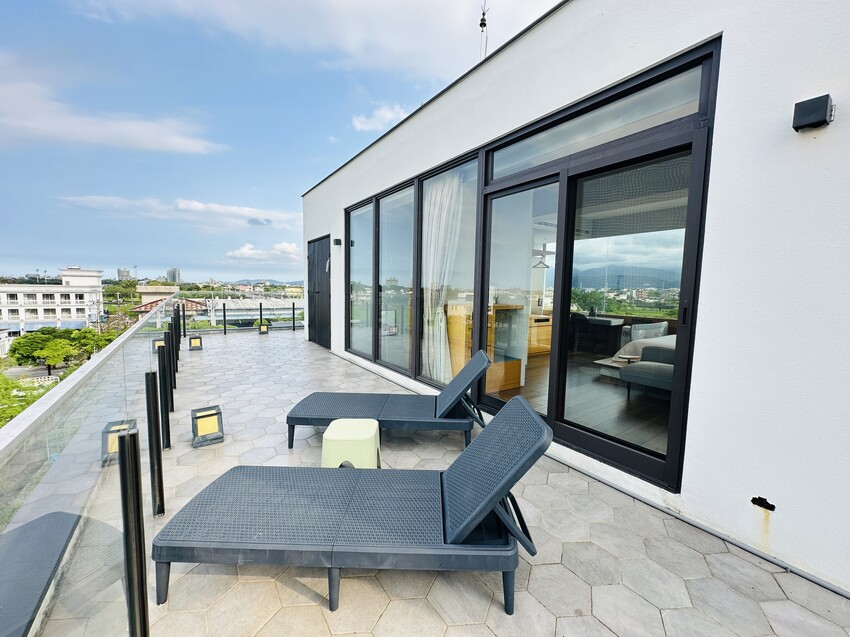 【寗夏時光】宜蘭冬山超人氣親子民宿｜電動車、戲水池、遊戲區一