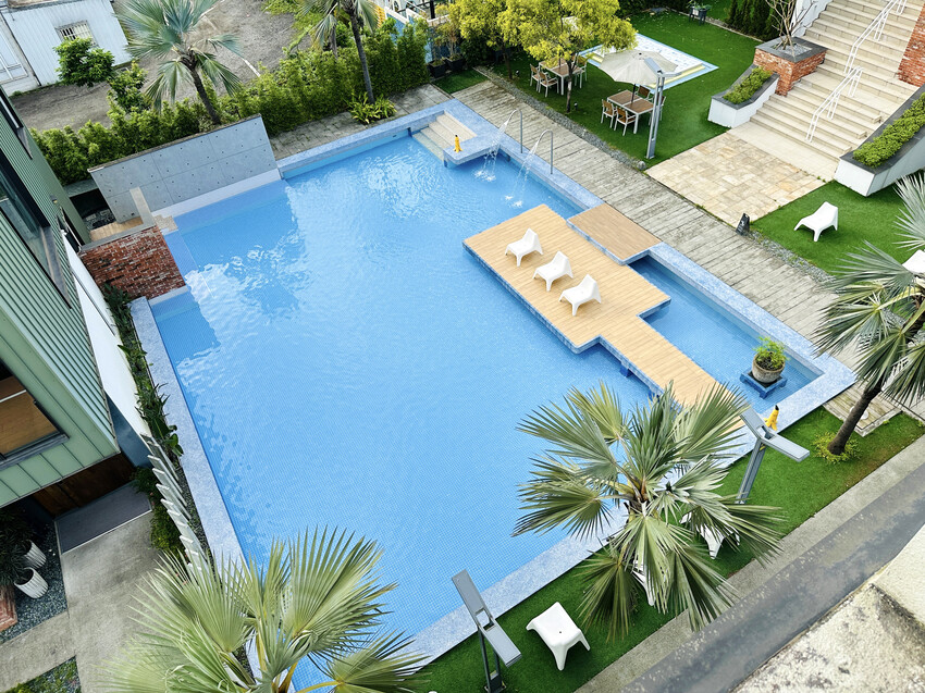 【寗夏時光】宜蘭冬山超人氣親子民宿｜電動車、戲水池、遊戲區一