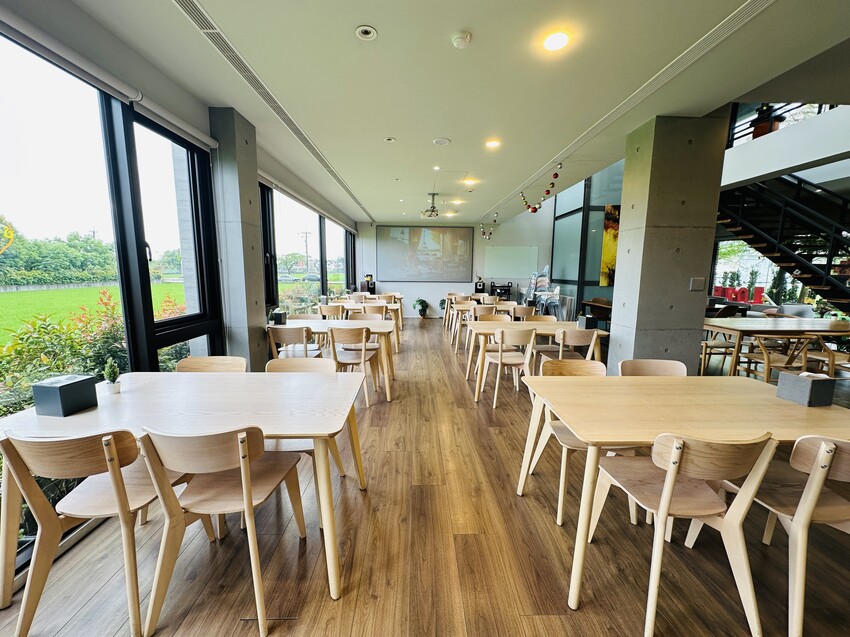 【寗夏時光】宜蘭冬山超人氣親子民宿｜電動車、戲水池、遊戲區一