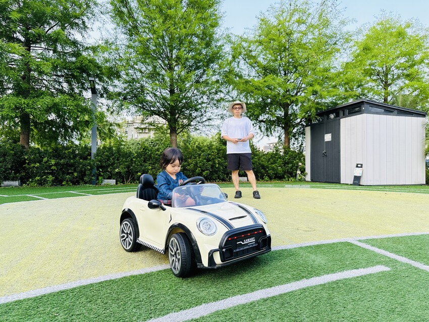 【寗夏時光】宜蘭冬山超人氣親子民宿｜電動車、戲水池、遊戲區一