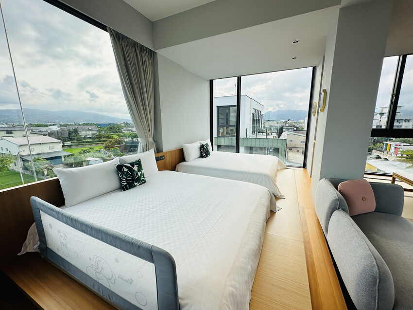 【寗夏時光】宜蘭冬山超人氣親子民宿｜電動車、戲水池、遊戲區一