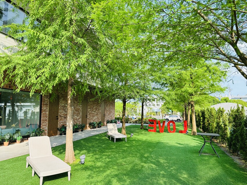 【寗夏時光】宜蘭冬山超人氣親子民宿｜電動車、戲水池、遊戲區一