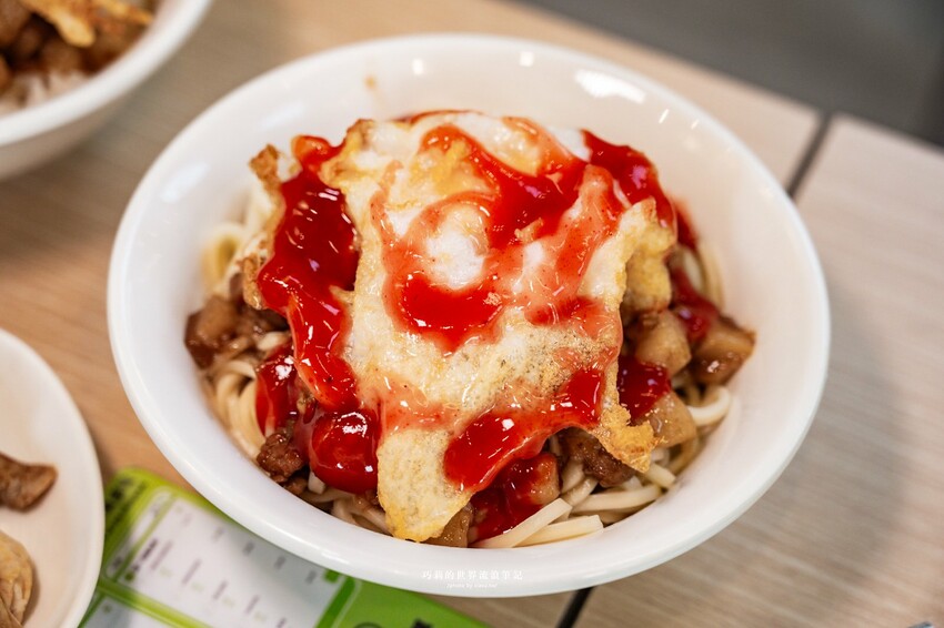 台中最狂AI廚房,全台唯一蒸蛋青花椒滷肉飯,還有甘蔗滷汁腿庫Q彈飄香!