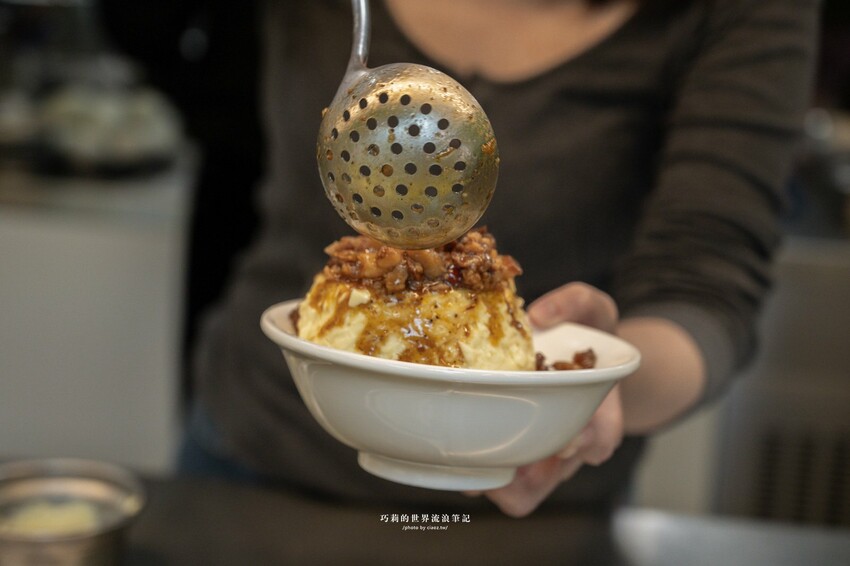 台中最狂AI廚房,全台唯一蒸蛋青花椒滷肉飯,還有甘蔗滷汁腿庫Q彈飄香!