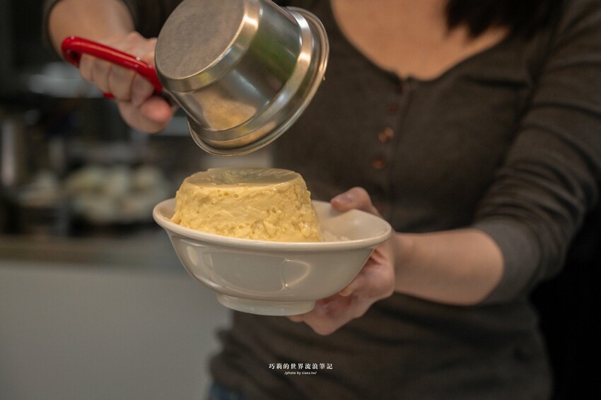 台中最狂AI廚房,全台唯一蒸蛋青花椒滷肉飯,還有甘蔗滷汁腿庫Q彈飄香!