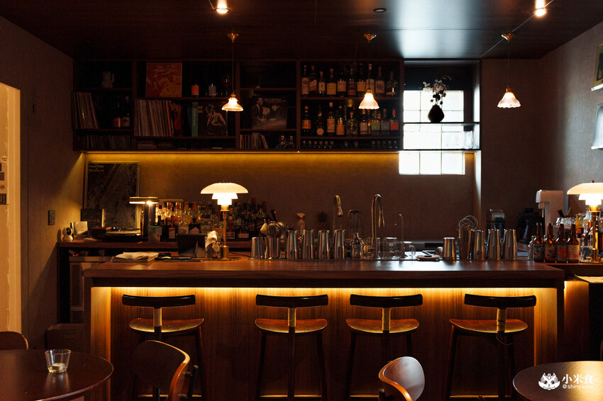 台南市中西區宅 J House Coffee Bar & Jazz｜即興演奏的爵士音樂酒吧，2025台南酒吧推薦