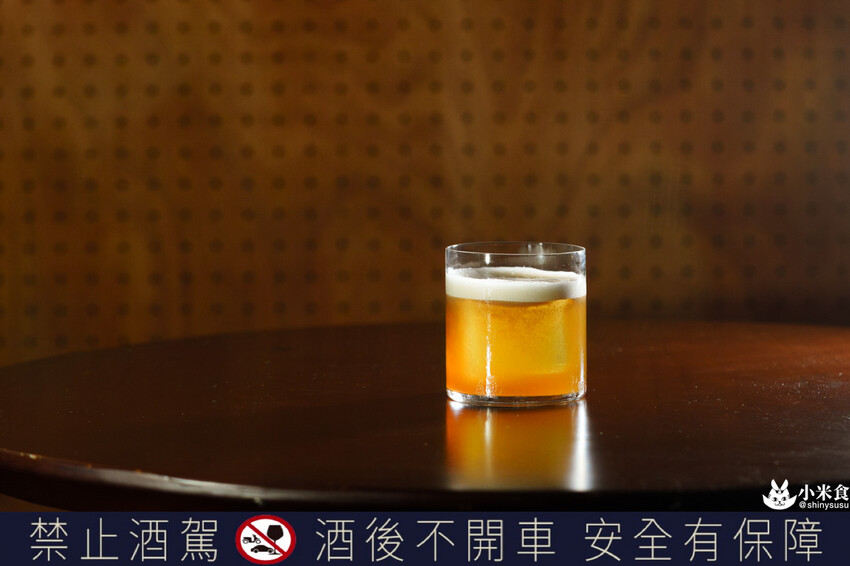 台南市中西區宅 J House Coffee Bar & Jazz｜即興演奏的爵士音樂酒吧，2025台南酒吧推薦