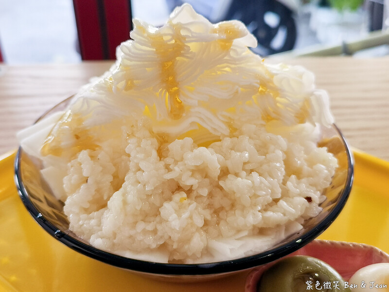羅東排隊神級雪花冰！宜蘭心地冰室必點桂花蜜酒釀雪花冰。