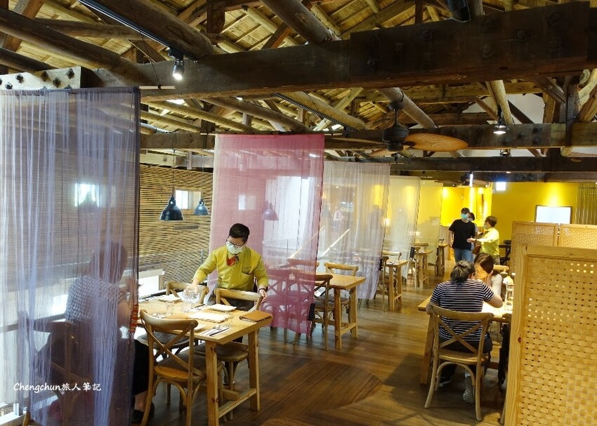 台北松山【一茶一瓦 一號糧倉店】帶骨牛小排麵，米其林必比登推