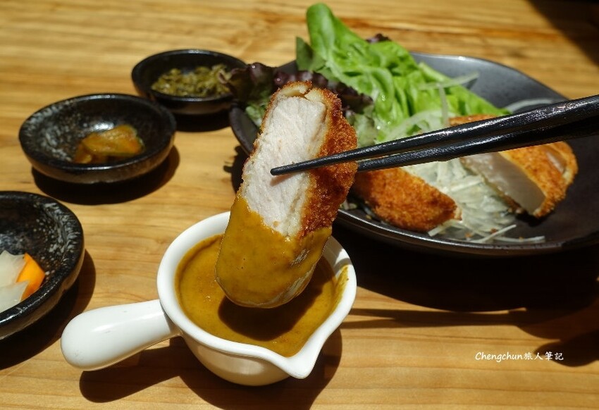 台北松山【一茶一瓦 一號糧倉店】帶骨牛小排麵，米其林必比登推