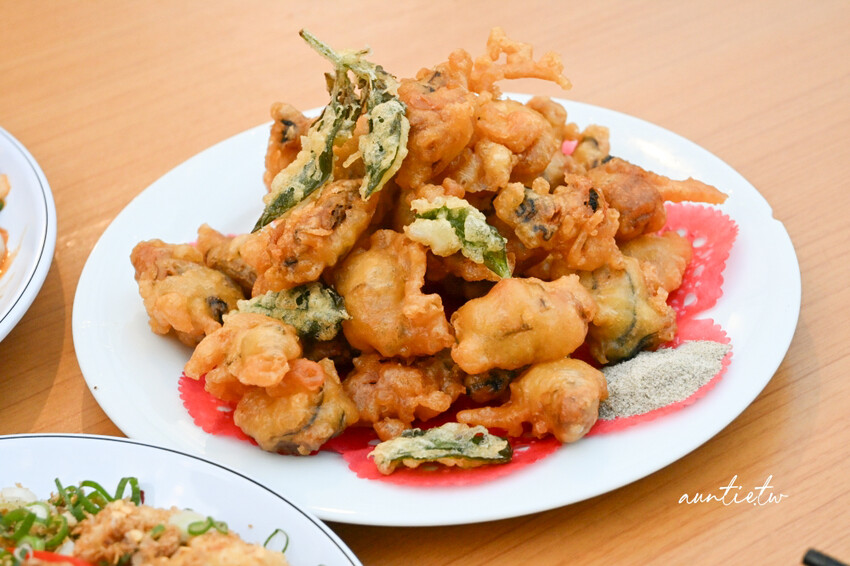 桃園中壢必吃熱炒!福龍宮廟口快炒海鮮炸物,土地公廟前超值海鮮炸物。