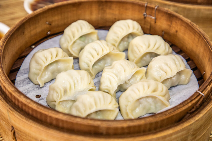 嘉義小籠湯包推薦,豆豆小籠湯包爆汁神似鼎泰豐。