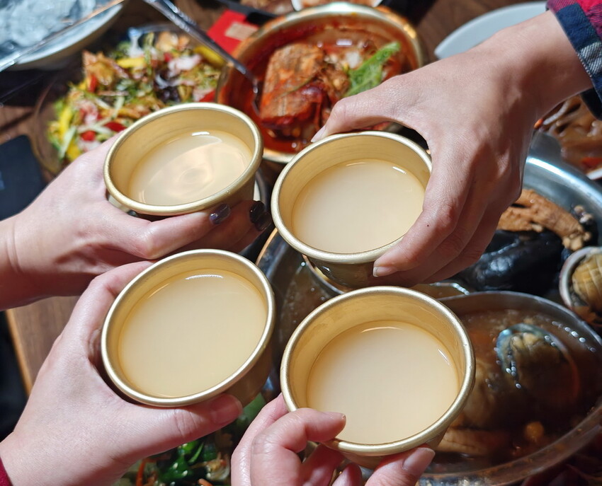 新店快報【韓濟蔘雞湯專門店】一碗補到心坎裡,補身也要補口福!