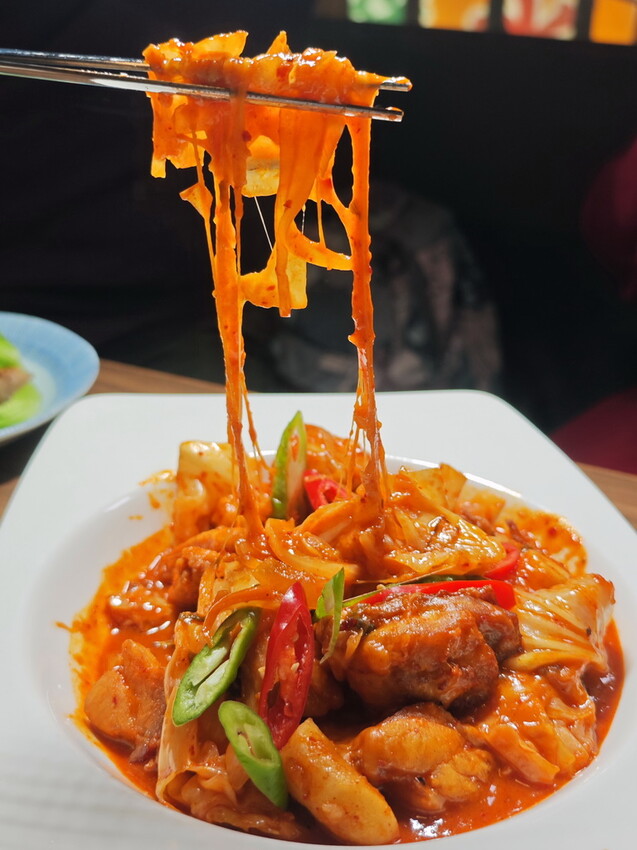 新店快報【韓濟蔘雞湯專門店】一碗補到心坎裡,補身也要補口福!