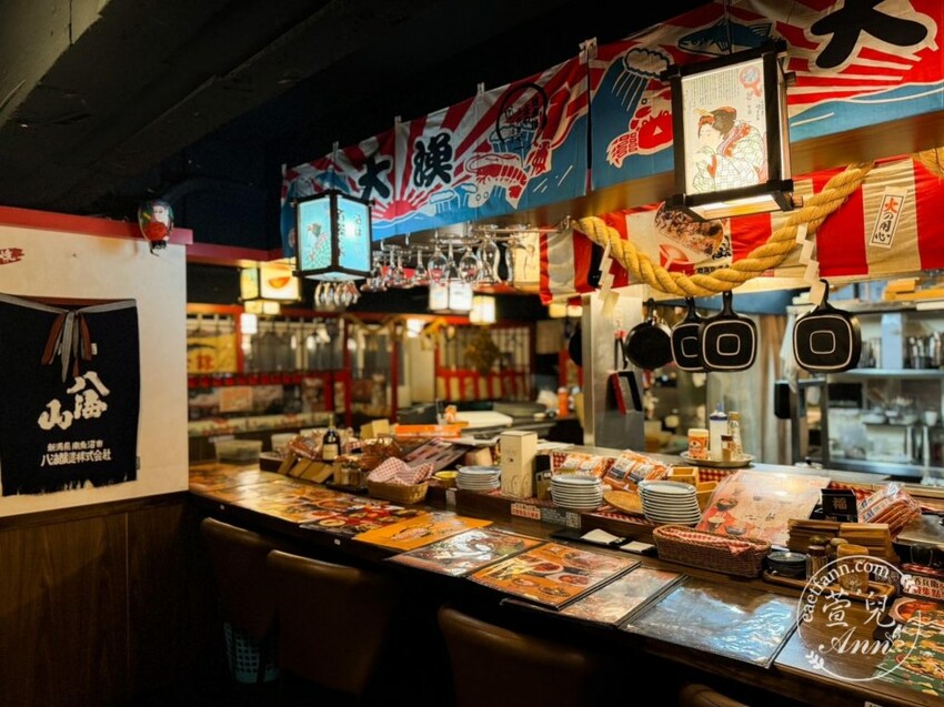 韓濟蔘雞湯專門店|獨特韓式漢方料理 免出國也能吃到韓式特色燉湯料理 林森北路七條通 中山捷運站 - 萱兒Ann玩樂生活
