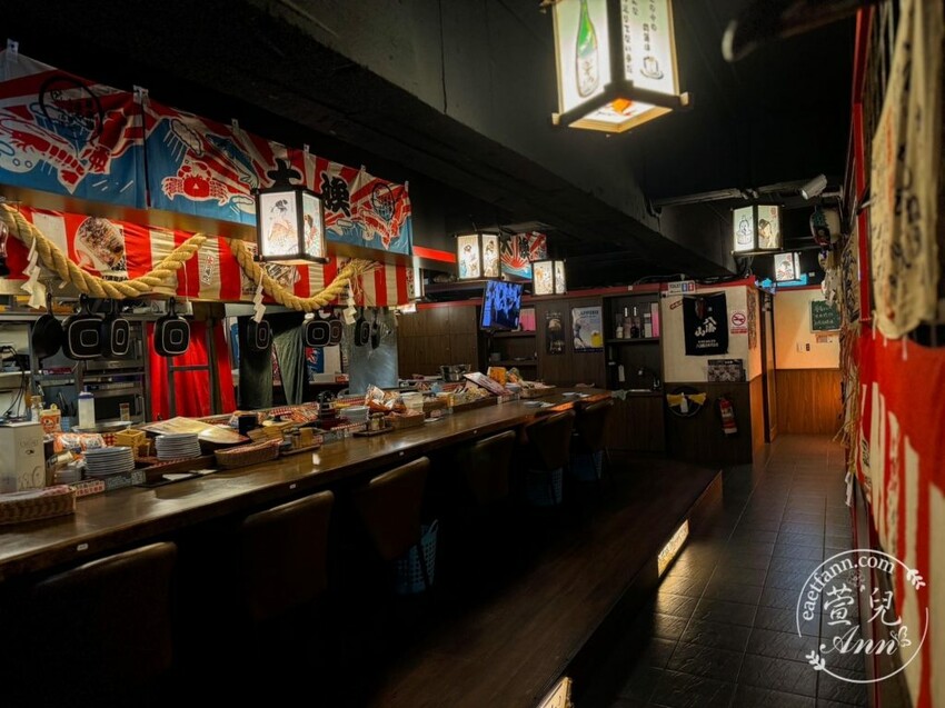 韓濟蔘雞湯專門店|獨特韓式漢方料理 免出國也能吃到韓式特色燉湯料理 林森北路七條通 中山捷運站 - 萱兒Ann玩樂生活