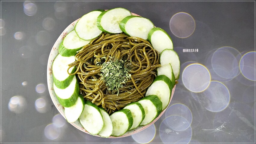 彰化香菜拌麵推薦香菜先生回購率100%，綠麵條Q彈必吃推薦。