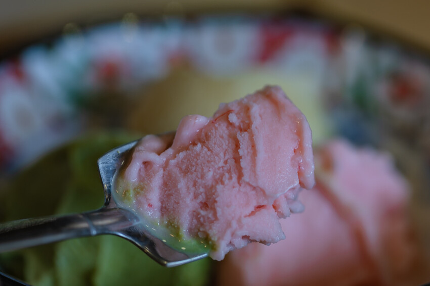 鳳山榕樹下綿綿冰,老屋黃埔新村清涼美食。