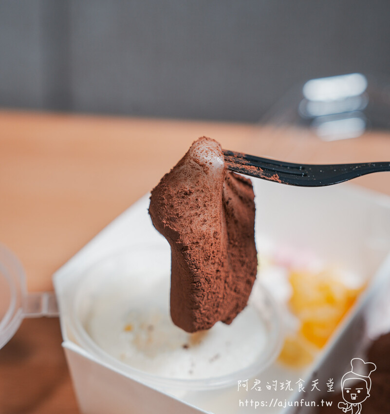 【台中麻糬推薦】芳塢碼頭麻糬 西屯店,不只古早味,雲朵麻糬更是好吃到不行 – 阿君的玩食天堂