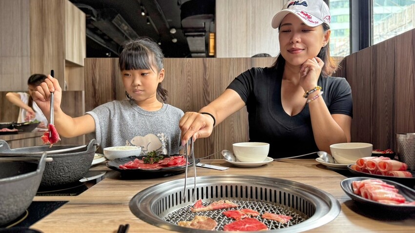 中壢火烤吃到飽!築間幸福鍋物 火烤雙饗,享菜單餐點、服務全紀錄。