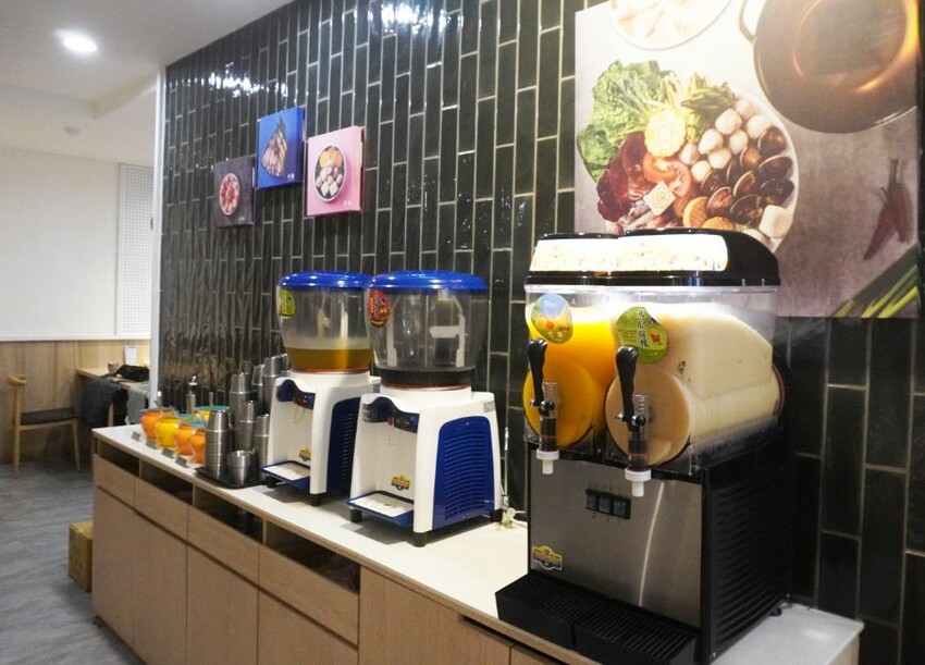 桃園火鍋推薦｜汆鍋上選鍋物中壢SOGO店｜來中壢SOGO逛百貨吃美食，特色湯底讓人回味無窮(附菜單) – 袁彬的美食旅遊筆記