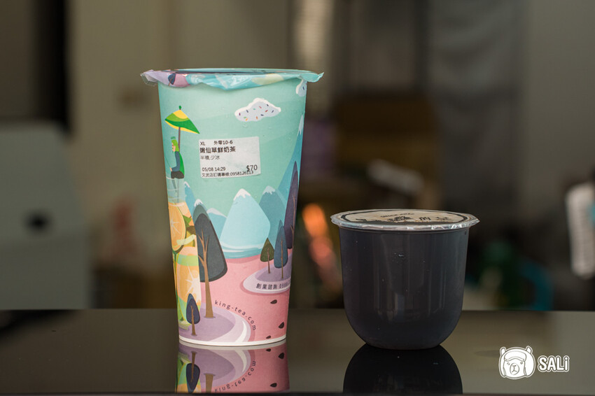 大甲手搖飲推薦｜國王的茶大甲文武店開幕，大容量960cc手搖開喝，5/13–5/18買一送一 - 莎笠，小日子