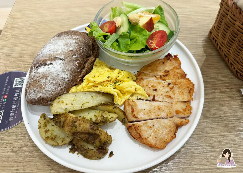 新北市板橋區【板橋美食】達利早餐Daily Breakfast板橋中正店，附線上菜單，早餐開箱文，也可先預點早餐不需等候｜Ruby