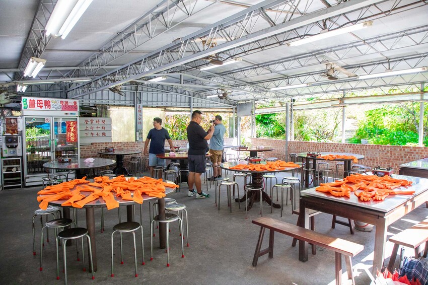 新北萬里安安土雞城，無招牌隱藏版土雞美食。