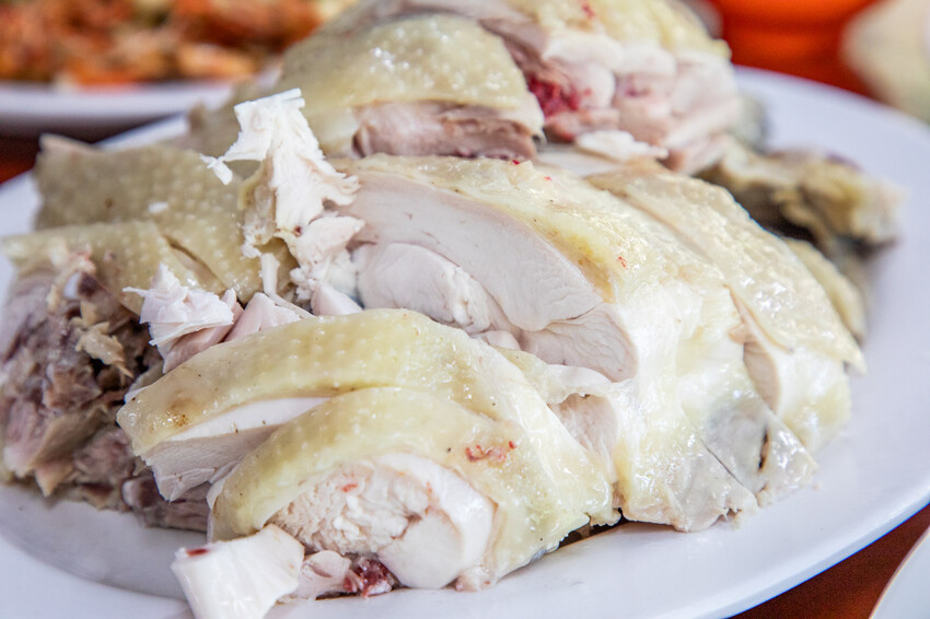 新北萬里安安土雞城，無招牌隱藏版土雞美食。