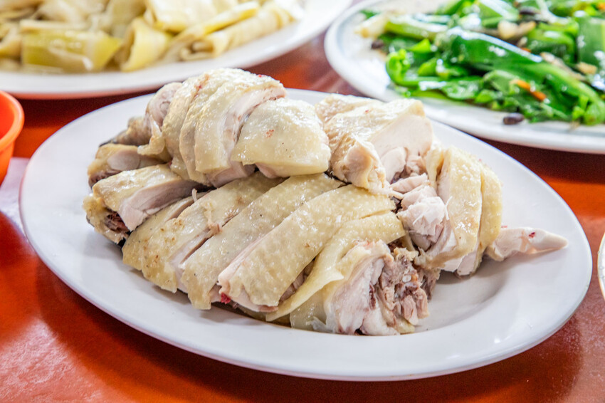 新北萬里安安土雞城，無招牌隱藏版土雞美食。