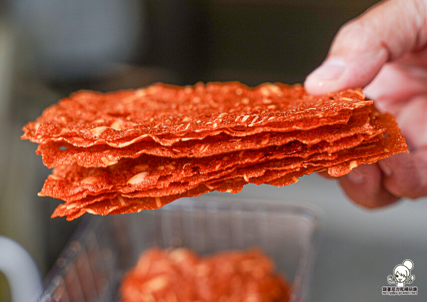 傳承老左營超過40年的肉乾小開，肉乾就是要厚片才好吃 X 堅持手工製作肉乾、高雄伴手禮必買厚片肉乾 - 跟著尼力吃喝玩樂＆親子生活