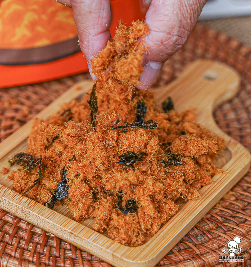 傳承老左營超過40年的肉乾小開，肉乾就是要厚片才好吃 X 堅持手工製作肉乾、高雄伴手禮必買厚片肉乾 - 跟著尼力吃喝玩樂＆親子生活