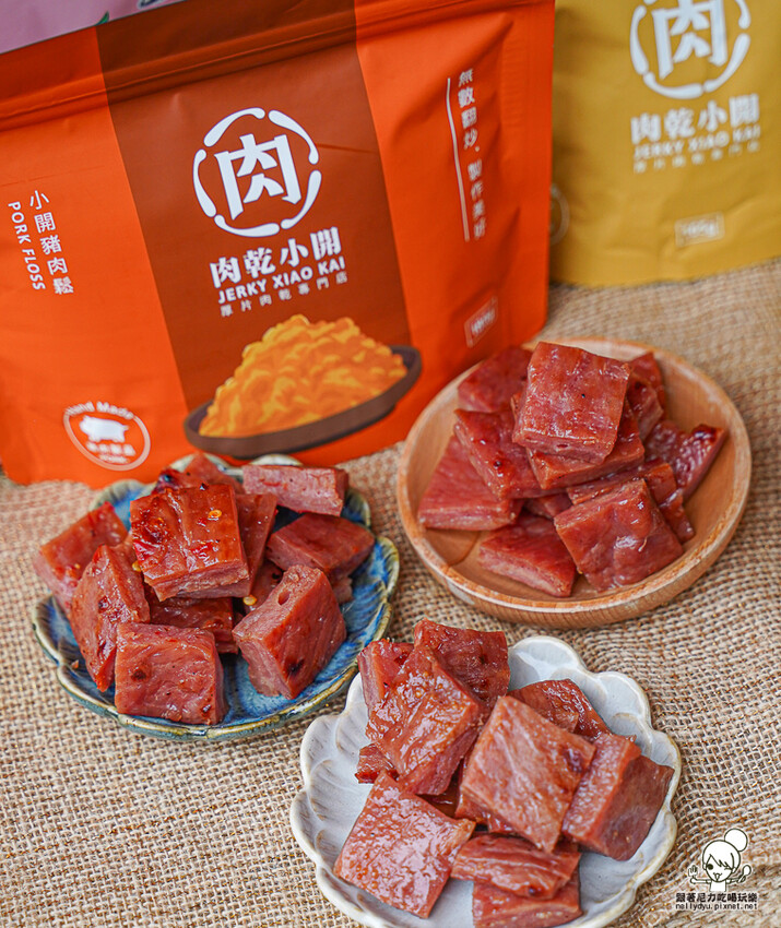傳承老左營超過40年的肉乾小開，肉乾就是要厚片才好吃 X 堅持手工製作肉乾、高雄伴手禮必買厚片肉乾 - 跟著尼力吃喝玩樂＆親子生活