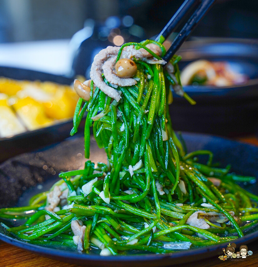 小琉球美食口袋名單不私藏 三只狗熱炒，超過30年精湛廚藝 私房料理、限量白斬雞、古早味魷魚小封肉、紅糟醉月、每日限量海釣鮮魚 - 跟著尼力吃喝玩樂＆親子生活