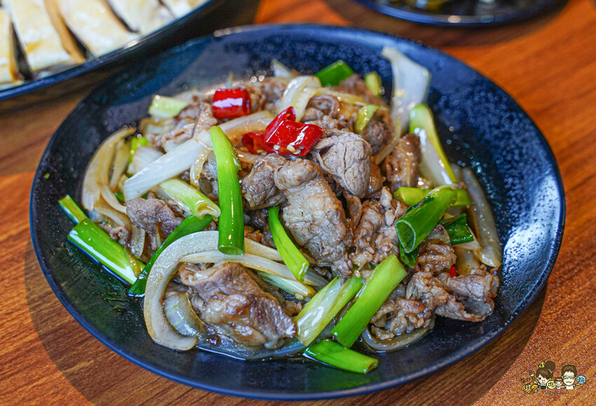 小琉球美食口袋名單不私藏 三只狗熱炒，超過30年精湛廚藝 私房料理、限量白斬雞、古早味魷魚小封肉、紅糟醉月、每日限量海釣鮮魚 - 跟著尼力吃喝玩樂＆親子生活