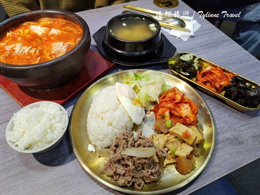 新北市中和區新北市中和區【新北美食】不韓 韓式料理便當專賣店，道地韓國美味 | 口味多樣份量大、涼拌小菜拼盤 | 韓式餐廳、中和美食推薦