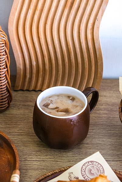 桃園美食-「餓了可頌蛋漢堡」桃園中壢高CP早餐店在這