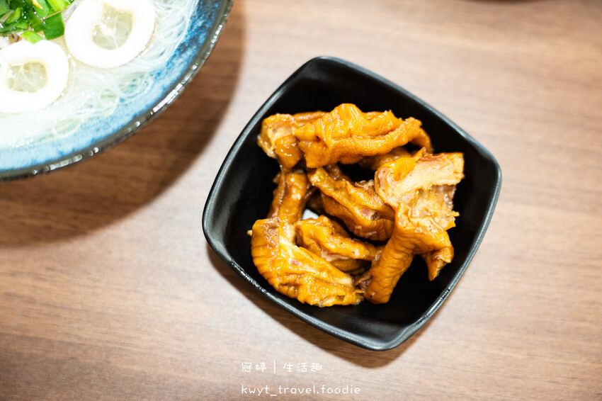 嘉義西區小吃美食推薦_蔡家雞湯小卷米粉，免費續湯加米粉！澎湖空運小卷，嘉義火車站附近美食推薦_2025菜單 – 冠婷生活趣